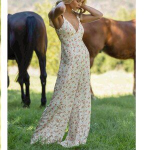 NWT Jilly Jumpsuit in Wildflower